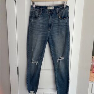 Abercrombie & Fitch Curve Love Ankle Jean high rise 29R